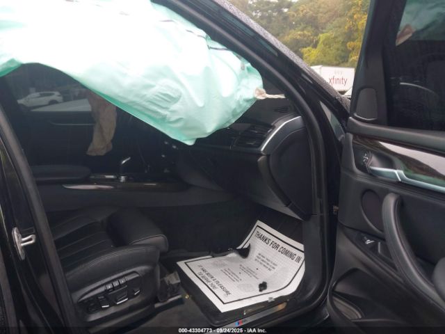 2014 BMW X5 5UXKR6C54E0C02261 Photo 4