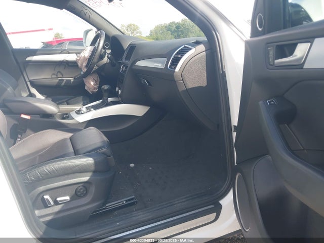 2017 AUDI Q5 WA1M2AFP1HA072346 Photo 4