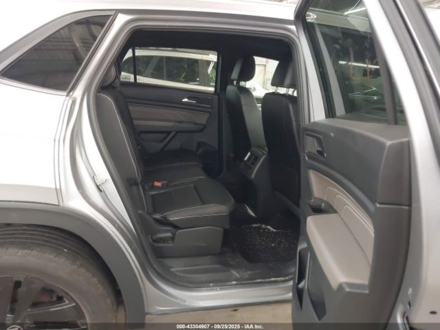 2022 VOLKSWAGEN ATLAS CROSS SPORT 1V2KE2CA9NC213155 Photo 7