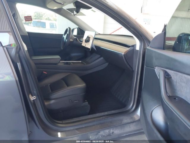2022 TESLA MODEL Y 7SAYGDEF1NF463697 Photo 4