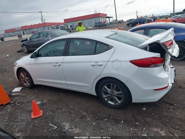 5NPD84LF1HH041446 Hyundai 2017