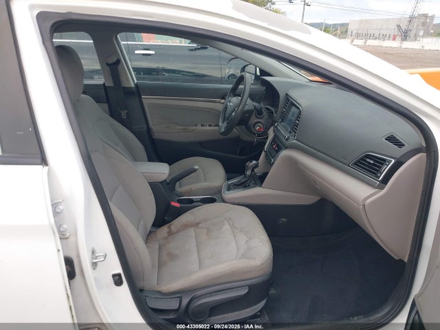 5NPD84LF1HH041446 Hyundai 2017