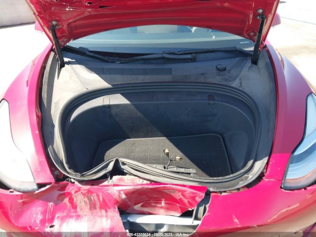 2019 TESLA MODEL 3 5YJ3E1EB5KF496786 Photo 9