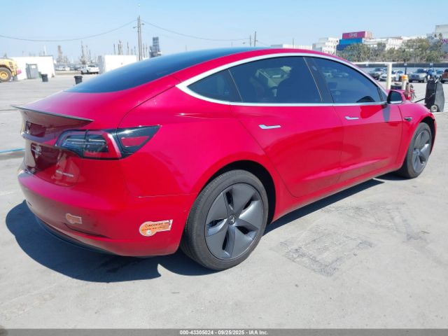 2019 TESLA MODEL 3 5YJ3E1EB5KF496786 Photo 3