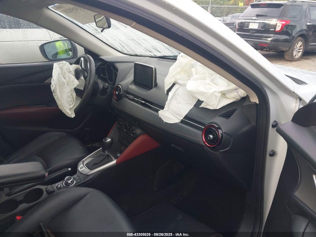 Mazda pe 2017 JM1DKFC75H0173077 Image 5