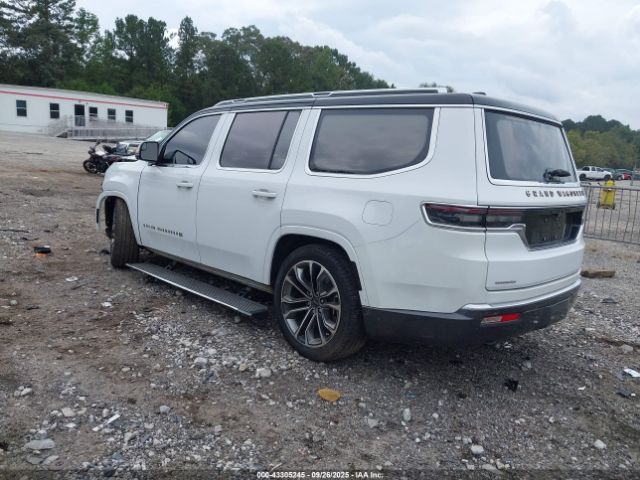 2022 JEEP GRAND WAGONEER 1C4SJVGJ4NS140629 Photo 2