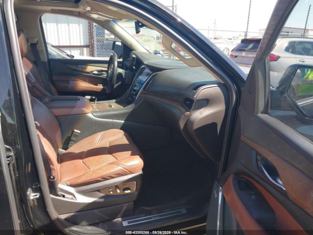 2016 CADILLAC ESCALADE 1GYS4BKJ6GR139113 Photo 4