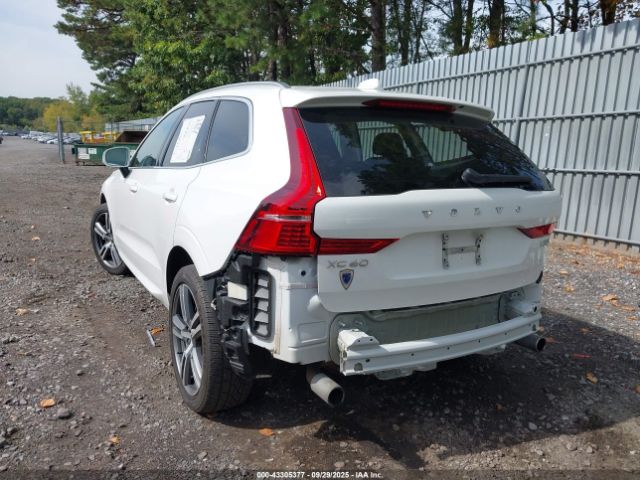 2019 VOLVO XC60 YV4A22RK8K1345382 Photo 2