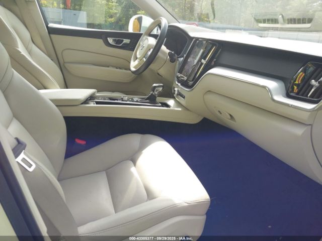 2019 VOLVO XC60 YV4A22RK8K1345382 Photo 4