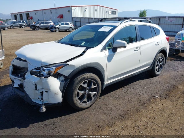 Subaru naturally aspirated 2018 JF2GTADC3J8210581 Image 2