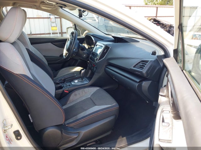 Subaru naturally aspirated 2018 JF2GTADC3J8210581 Image 5