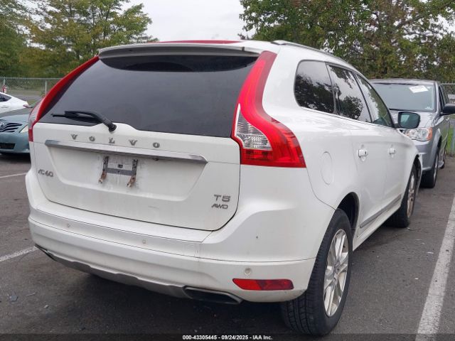 2015 VOLVO XC60 YV4612RK7F2757513 Photo 3