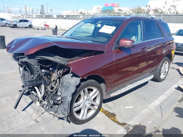 Mercedes-Benz 2014 2014 4JGDA5HB4EA425302 Image 2