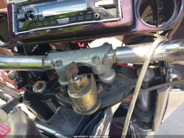 2005 HARLEY-DAVIDSON FLHRI 1HD1FBW1X5Y706396 Photo 10