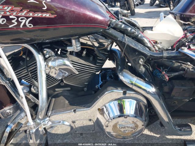 2005 HARLEY-DAVIDSON FLHRI 1HD1FBW1X5Y706396 Photo 8