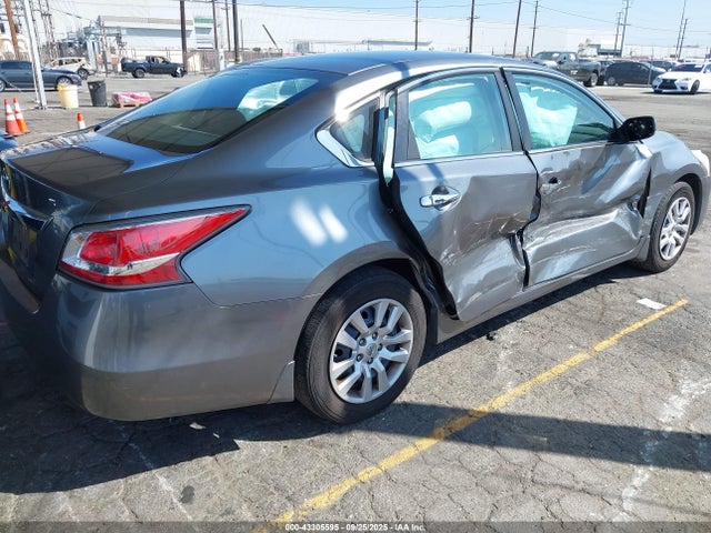 Nissan Altima 2015 1N4AL3AP2FC218818 Image 4