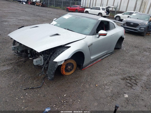 43305599 :رقم المزاد ، JN1AR5EF3CM250952 vin ، 2012 Nissan Gt-r مزاد بيع