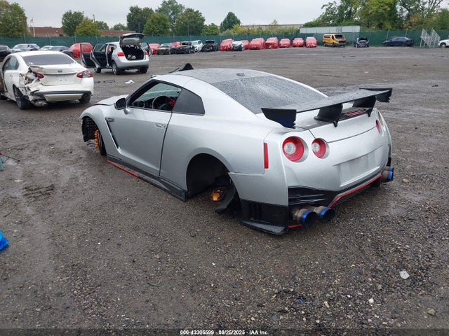 43305599 :رقم المزاد ، JN1AR5EF3CM250952 vin ، 2012 Nissan Gt-r مزاد بيع