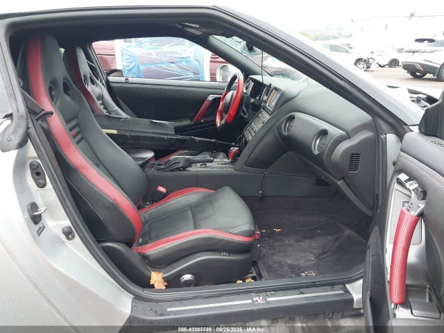 43305599 :رقم المزاد ، JN1AR5EF3CM250952 vin ، 2012 Nissan Gt-r مزاد بيع