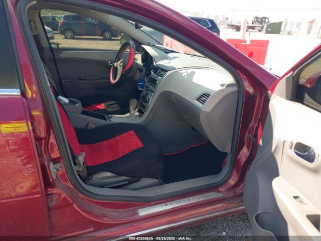 2011 CHEVROLET MALIBU 1G1ZD5E71BF300430 Photo 4