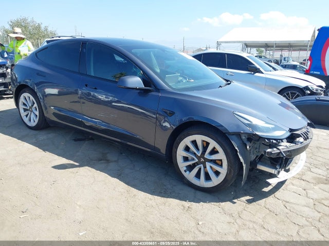 2022 TESLA MODEL 3 5YJ3E1EA2NF373541 Photo 0