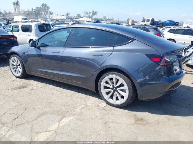 2022 TESLA MODEL 3 5YJ3E1EA2NF373541 Photo 2