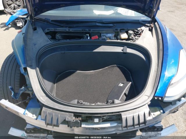 2018 TESLA MODEL 3 5YJ3E1EA5JF041958 Photo 9