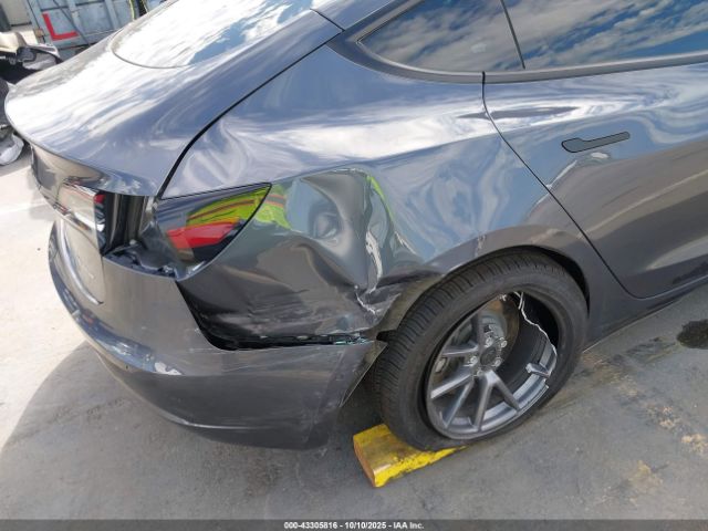 2021 TESLA MODEL 3 5YJ3E1EBXMF036378 Photo 5