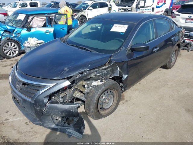 Nissan 2014 2014 1N4AL3AP1EN209465 Image 2