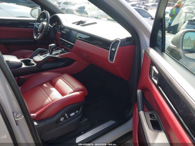 2020 PORSCHE CAYENNE COUPE WP1BB2AY5LDA57597 Photo 4
