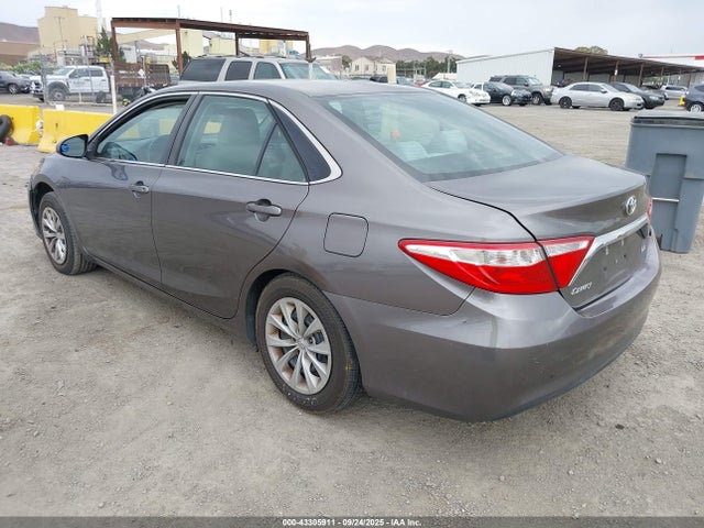 Toyota CAMRY LE 2015 4T1BF1FK6FU949118 Image 3
