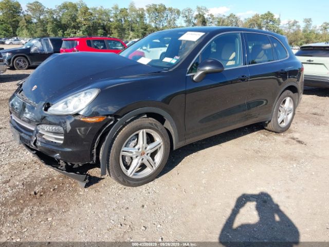 2014 PORSCHE CAYENNE WP1AA2A2XELA08737 Photo 1