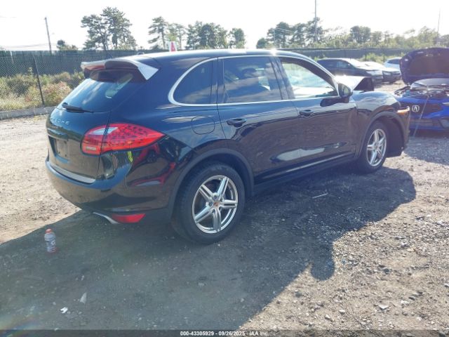 2014 PORSCHE CAYENNE WP1AA2A2XELA08737 Photo 3