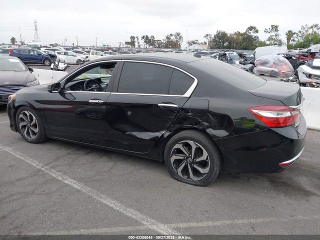 1HGCR2F84HA112416 Honda k24w1