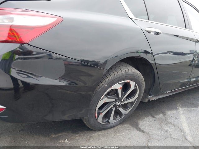 1HGCR2F84HA112416 Honda k24w1