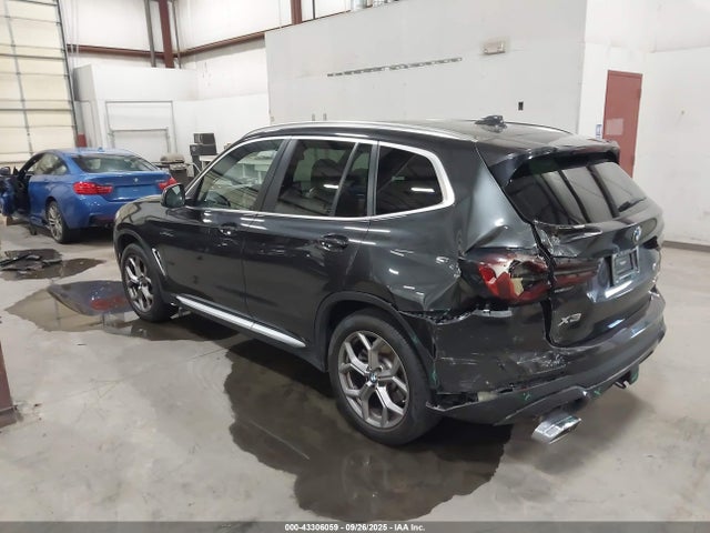 WBX57DP08NN169677 BMW X3