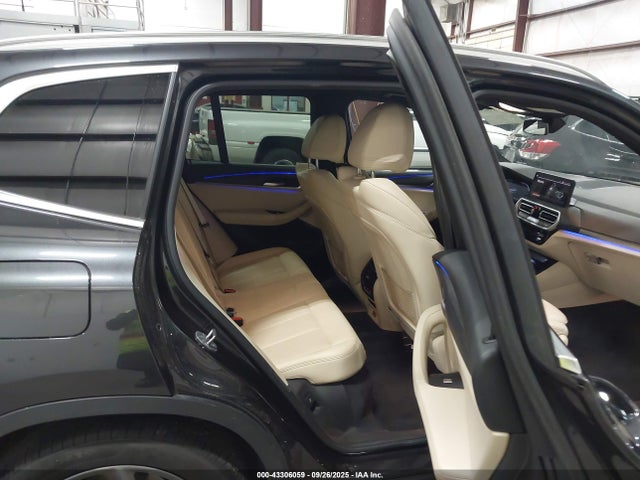 WBX57DP08NN169677 BMW X3
