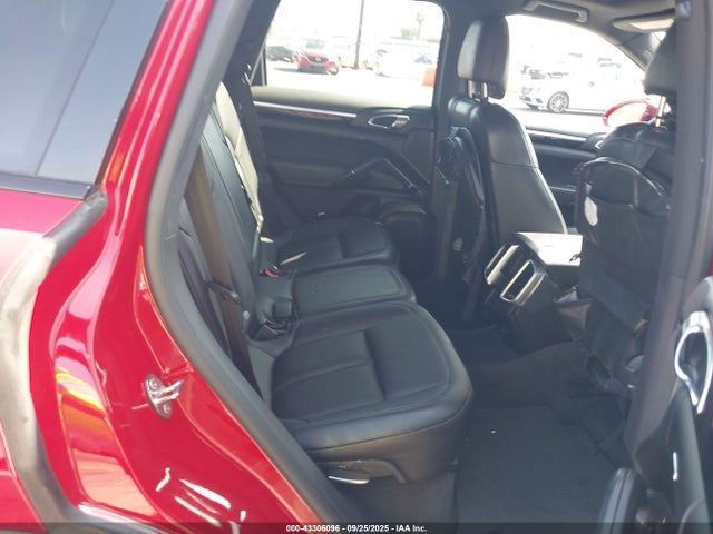 Porsche Cayenne 2016 WP1AA2A22GKA12838 Image 8