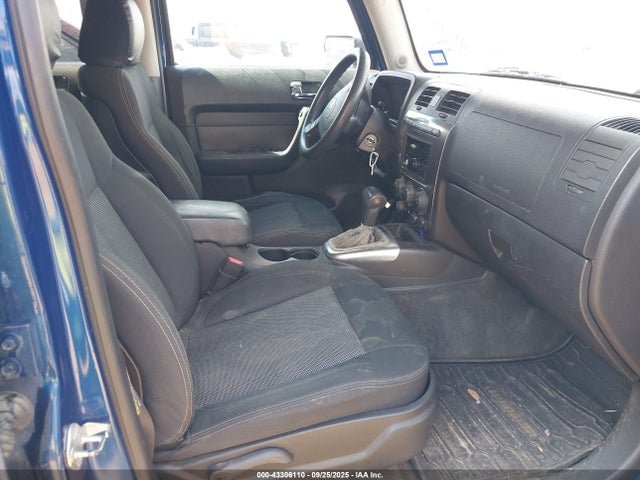 43306110 :رقم المزاد ، 5GTDN136368317900 vin ، 2006 Hummer H3 Suv مزاد بيع