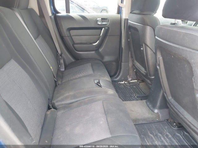 43306110 :رقم المزاد ، 5GTDN136368317900 vin ، 2006 Hummer H3 Suv مزاد بيع
