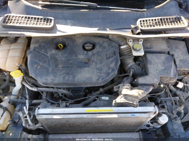 1FMCU9G94FUA82404 Ford Escape