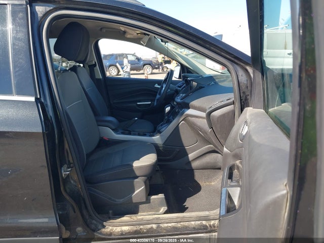1FMCU9G94FUA82404 Ford Escape