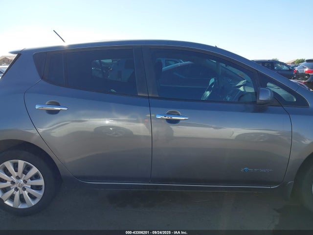 1N4AZ0CP1GC302169 Nissan Leaf