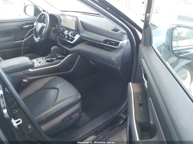 5TDKDRAH2RS052150 Toyota t24a-fts