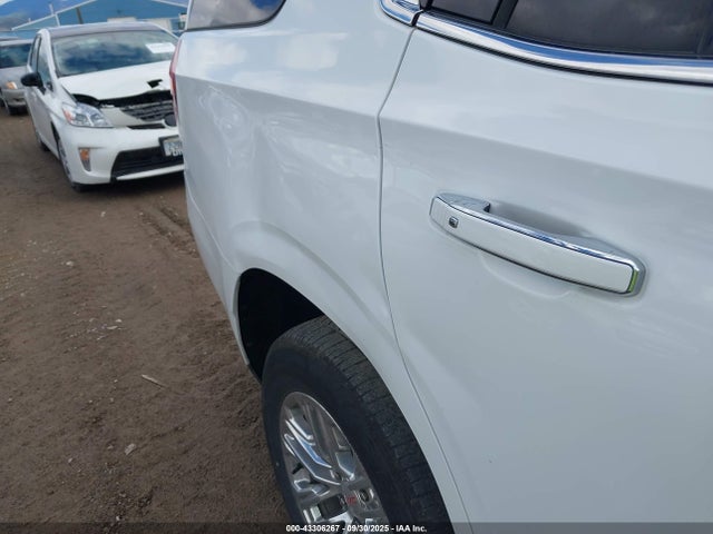 GMC l84 2023 1GKS2BKDXPR403136 Image 6