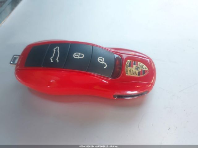 2016 PORSCHE MACAN WP1AB2A5XGLB57918 Photo 10