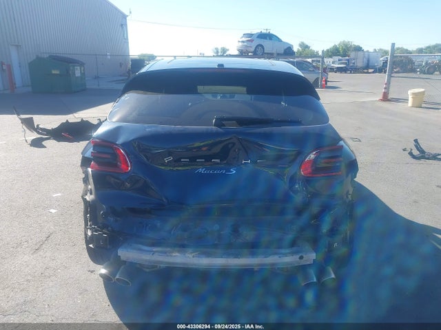 Porsche Macan 2016 WP1AB2A5XGLB57918 Image 17