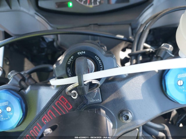 Honda Cbr600 Rr 2025 JH2PC40H3SK200422 Image 11