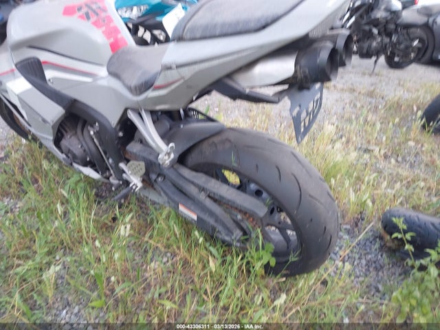 Honda Cbr600 Rr 2025 JH2PC40H3SK200422 Image 3