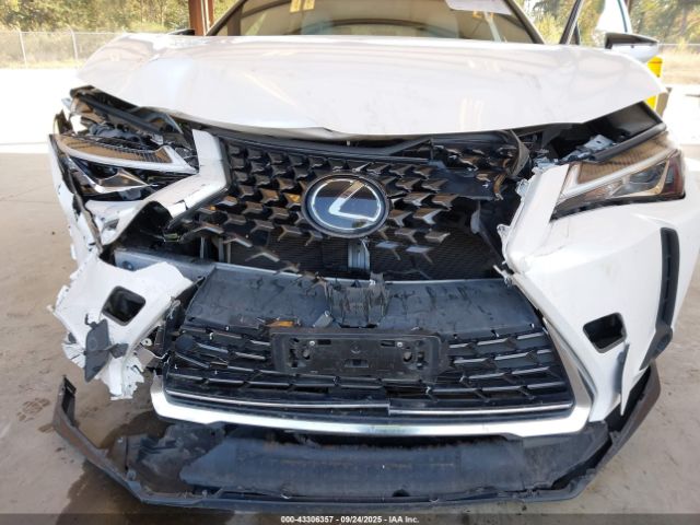 2019 LEXUS UX 200 JTHY3JBH8K2014530 Photo 5